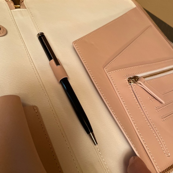 8.5 x 10.5 in folder tablet cover